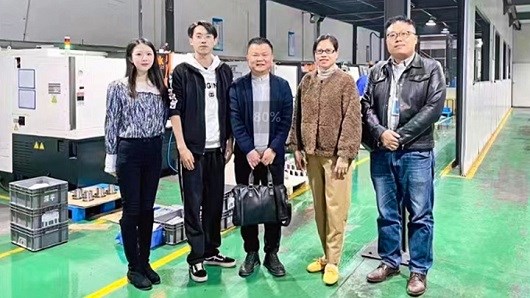 感謝啟迪領(lǐng)導(dǎo)來(lái)敝司交流指導(dǎo) 感謝啟迪領(lǐng)導(dǎo)來(lái)敝司交流指導(dǎo)